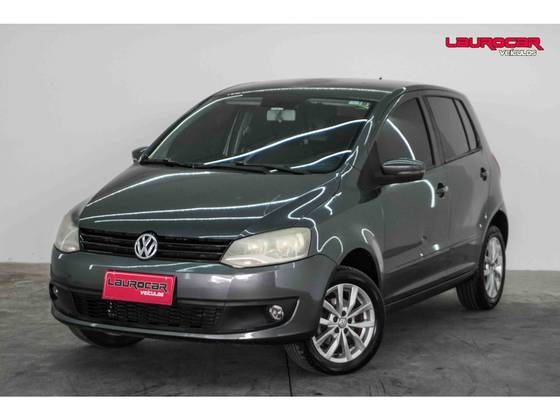 VOLKSWAGEN FOX 1.6 MI 8V FLEX 4P MANUAL VOLKSWAGEN FOX 1.6 MI 8V FLEX 4P MANUAL